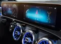 1659179-Mercedes-Benz-A180-2022-06.jpg