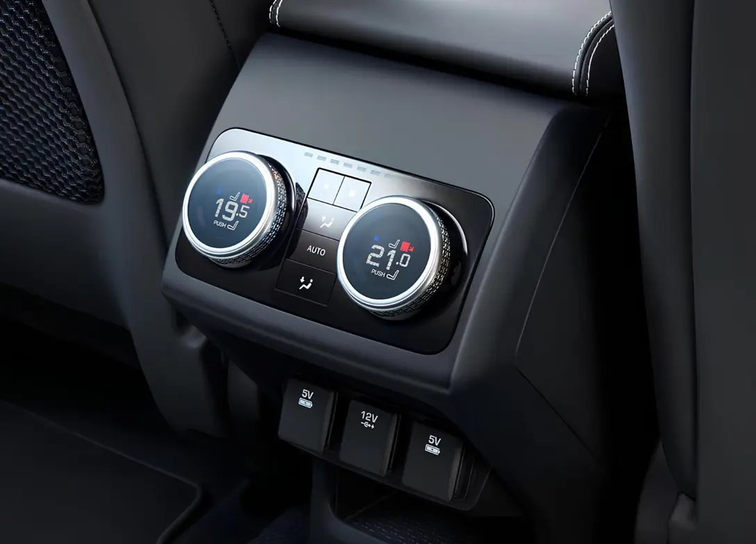 1701757-Jaguar-I-Pace-2024-11.jpg