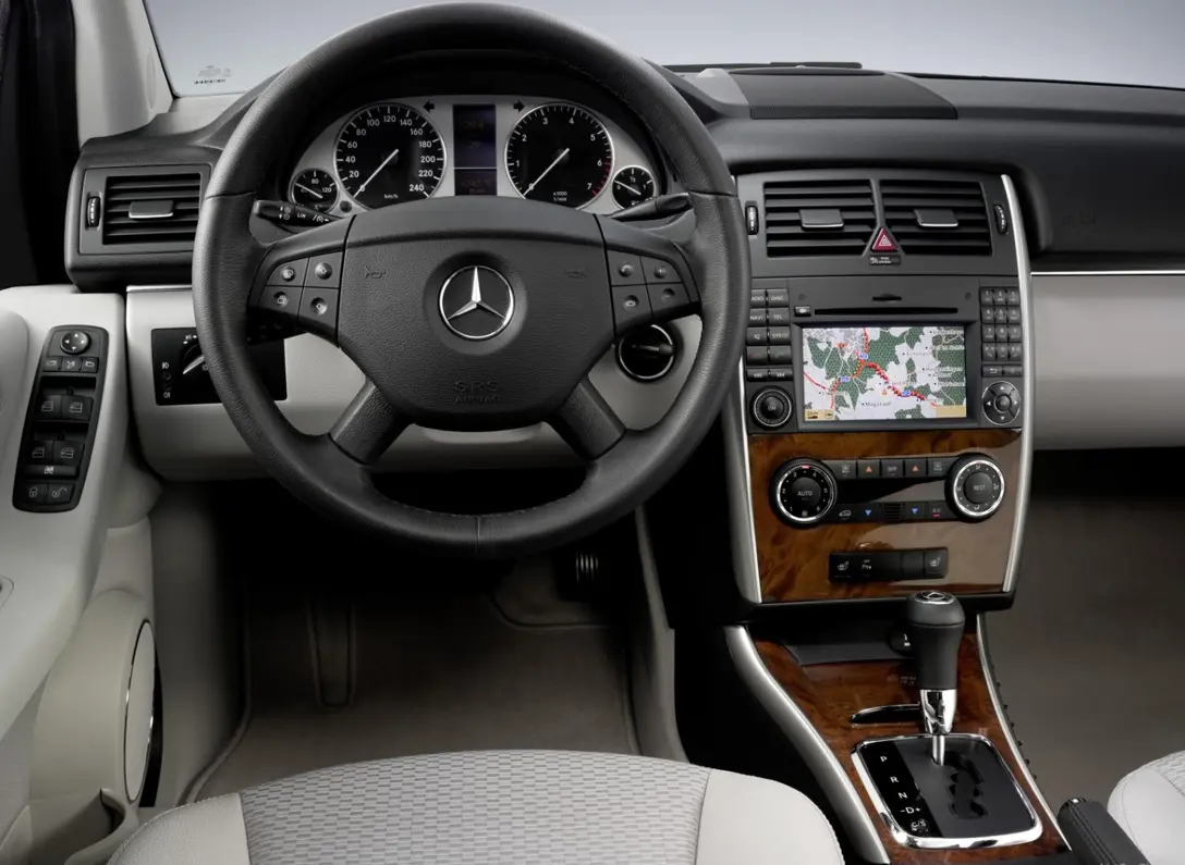 1604744-Mercedes-Benz-B-Class-2005-2010-2.jpg
