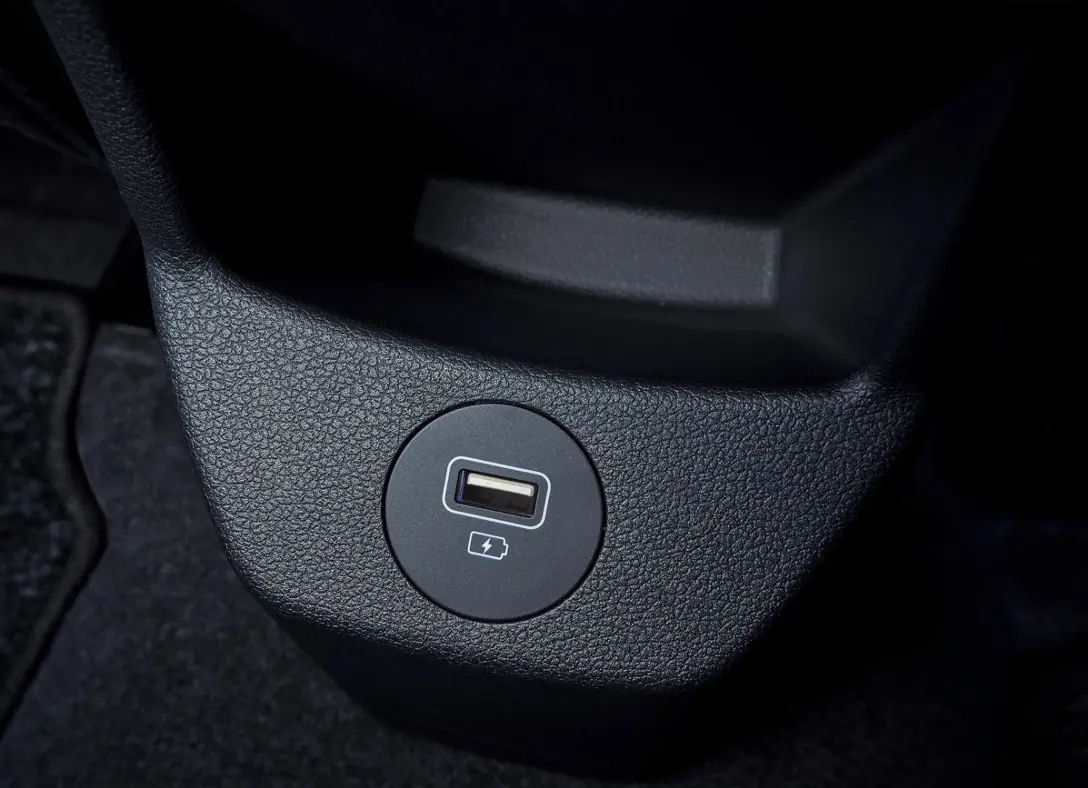 1664180-Hyundai-Bayon-2022-07.jpg