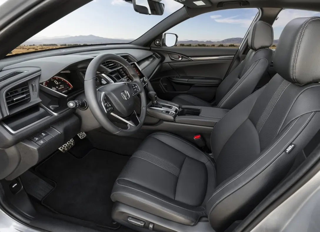 1655022-Honda_Civic_Hatchback_2021-06.jpg