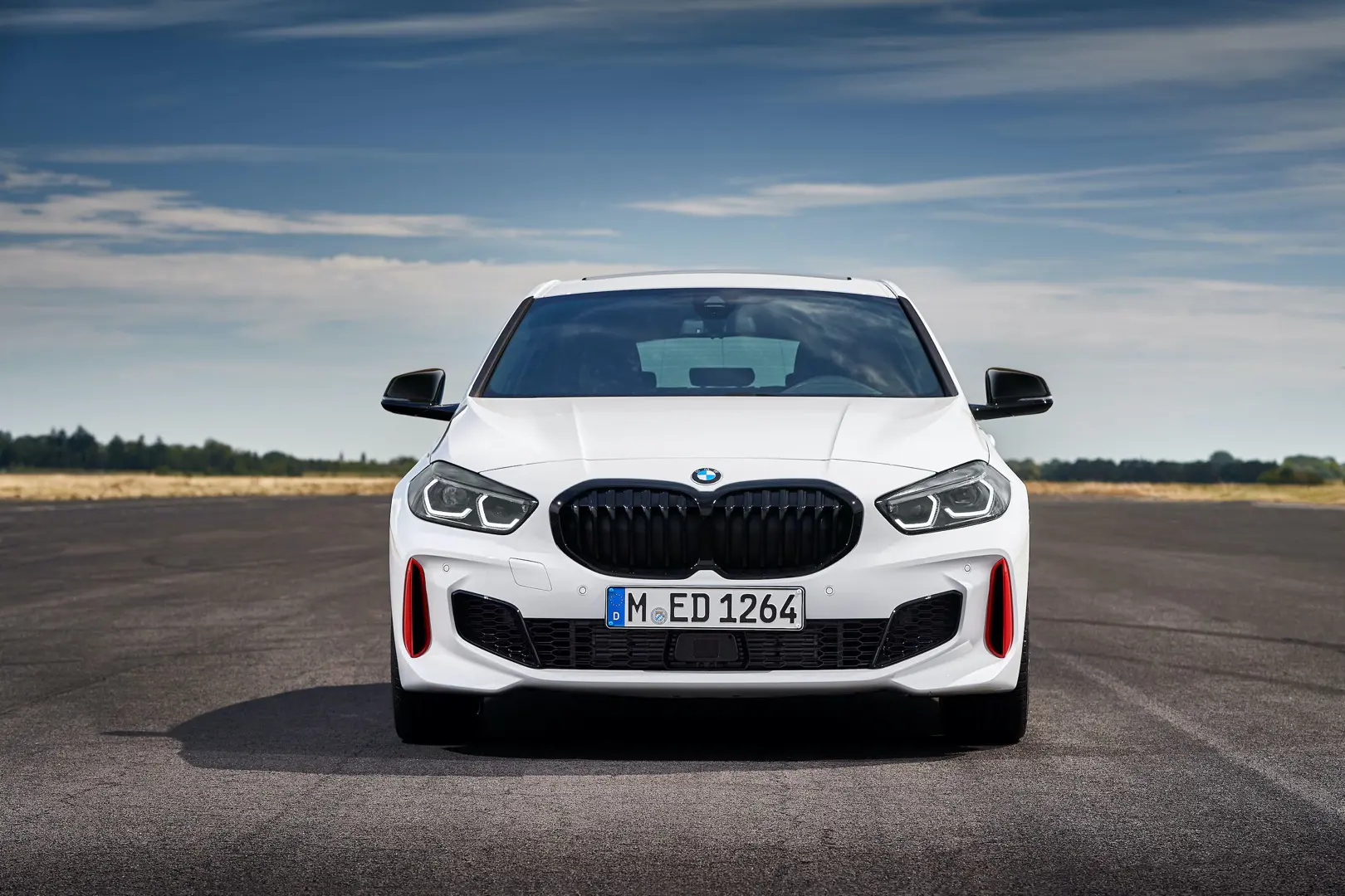 1635524-P90402195_highRes_the-all-new-bmw-128t.jpg