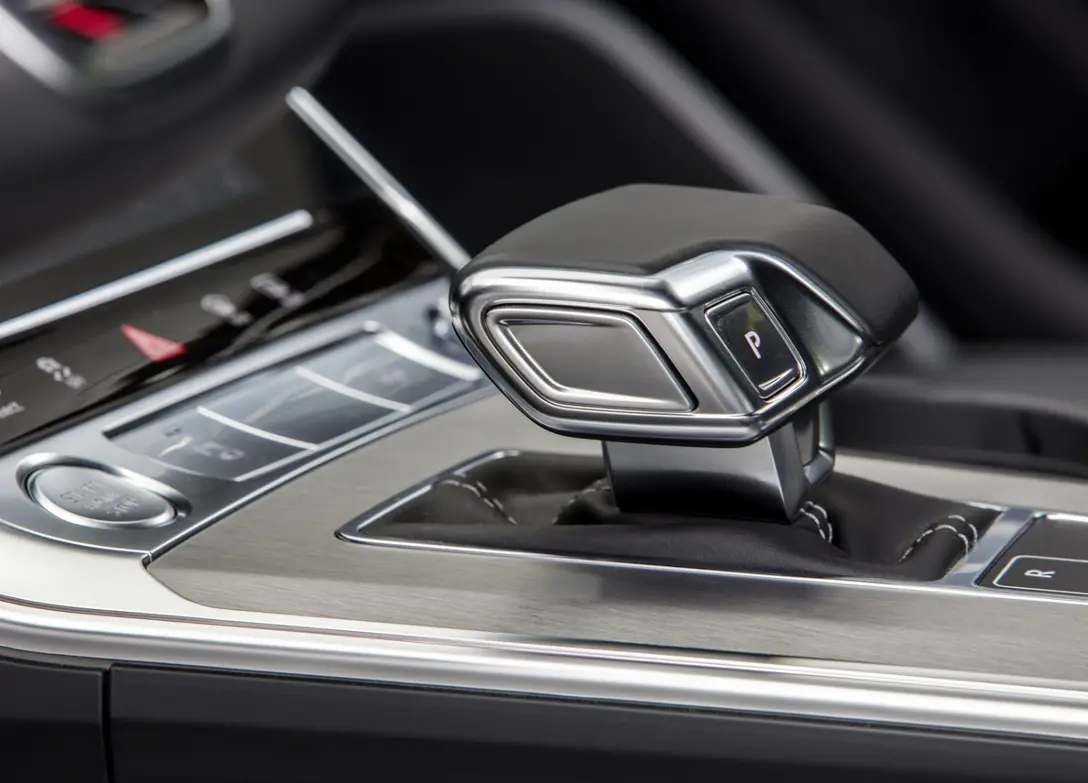 1699929-Audi-A6-2024-09.jpg