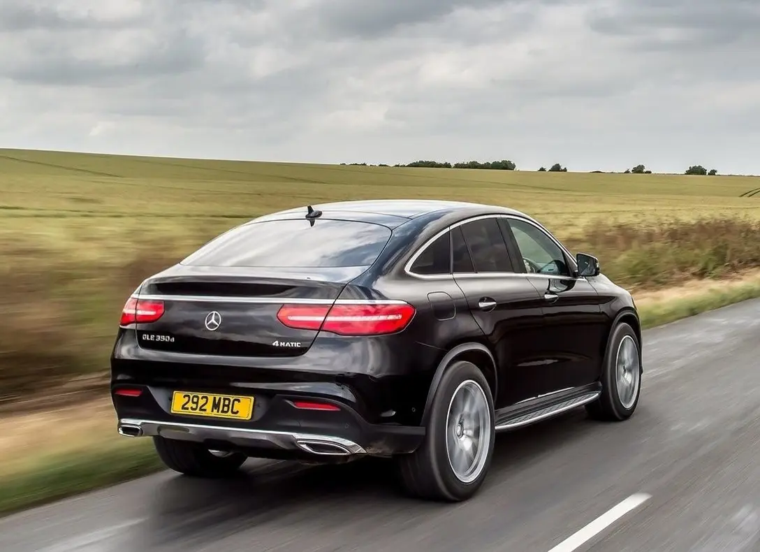 1656402-Mercedes-Benz-GLE_Coupe-2017-03.jpg