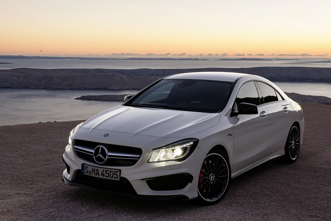 מרצדס CLA45 AMG