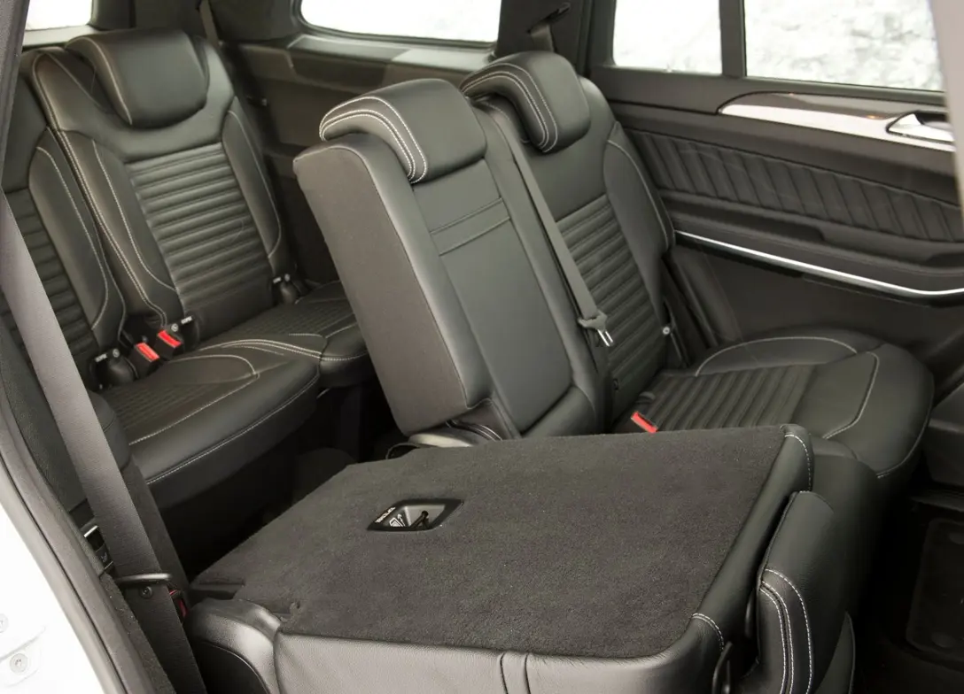 1669648-Mercedes-Benz-GLS-2016-05.jpg