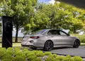 1659117-Mercedes-Benz-E-2022-02.jpg