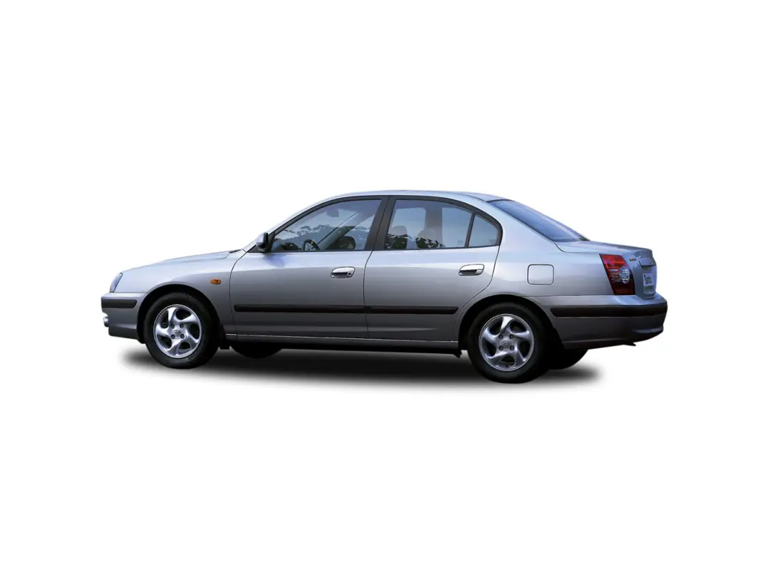 1600245-Hyundai-Elantra-2004-1600-07.jpg