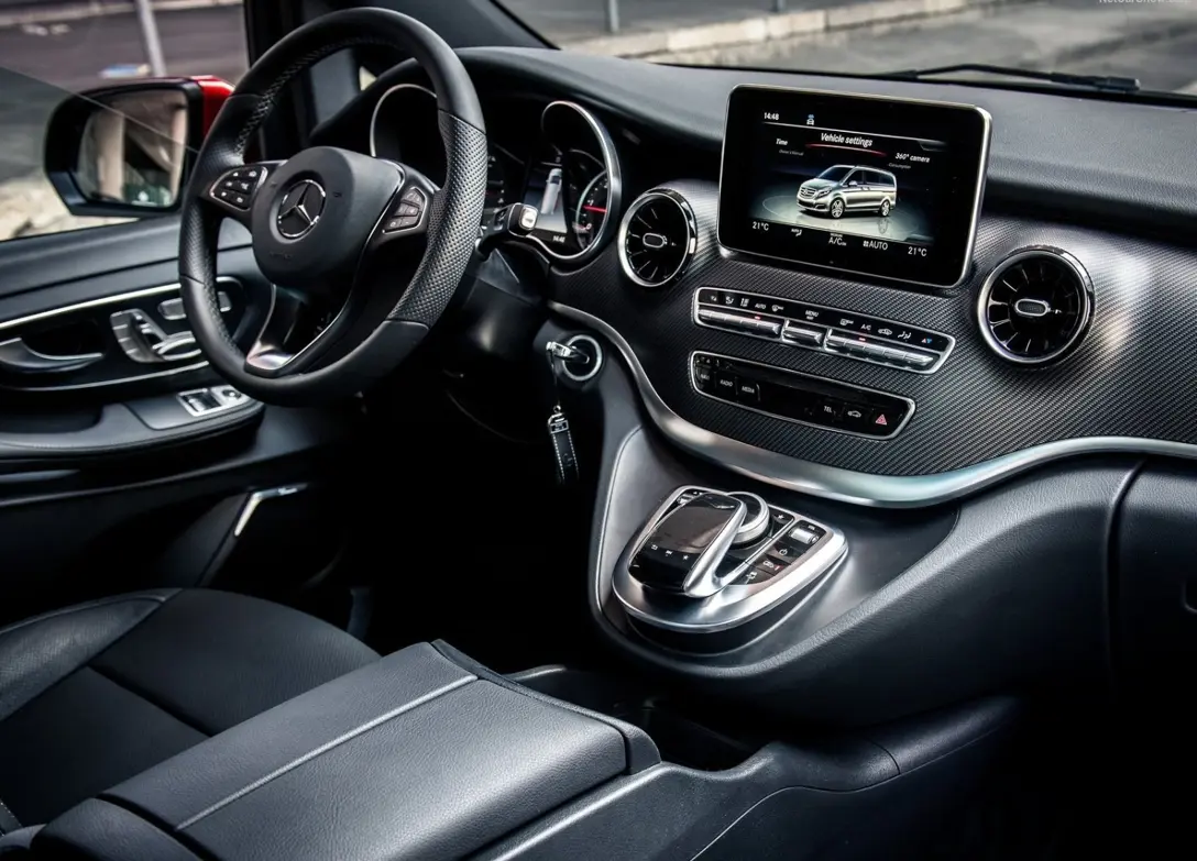 1660516-Mercedes-Benz-V-Class-2022-06.jpg