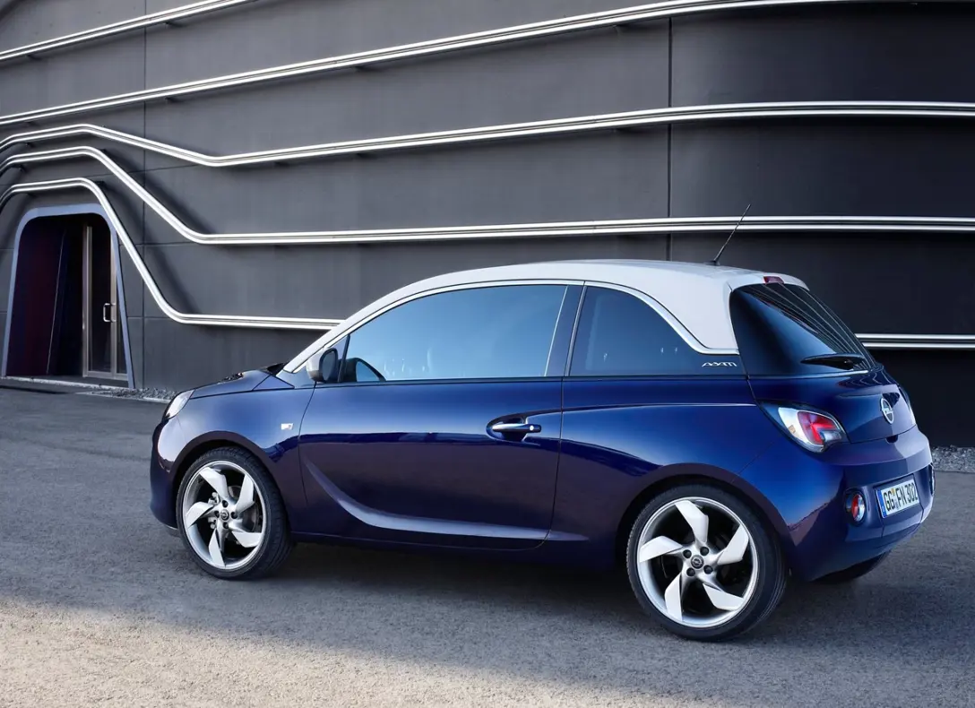 1658885-Opel-Adam-2019-03.jpg