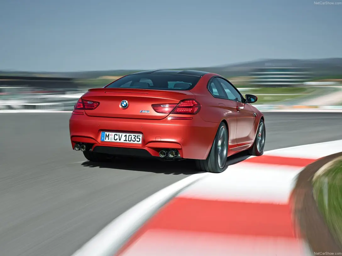 1588703-BMW-M6_Coupe 4.jpg