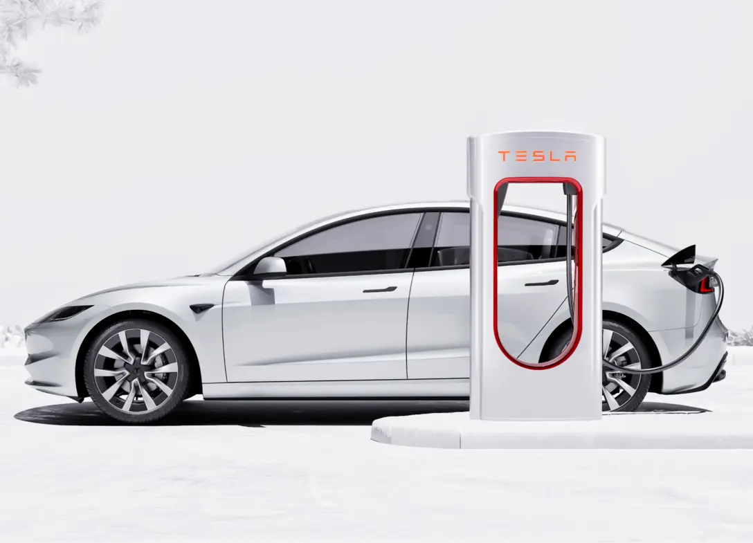 1692075-Tesla-Model_3-2024-12.jpg