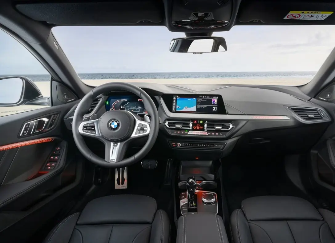 1633010-BMW-2-Series_Gran_Coupe_06.jpg