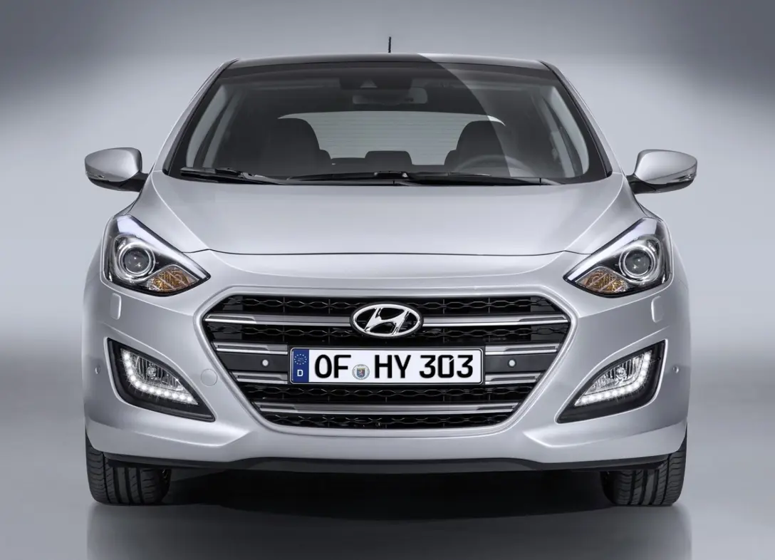 1645608-Hyundai-i30-2015-1600-1a.jpg