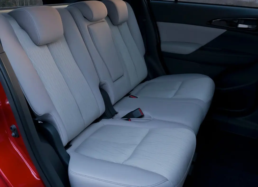 1649033-Mitsubishi-Eclipse_Cross-2020-06.jpg