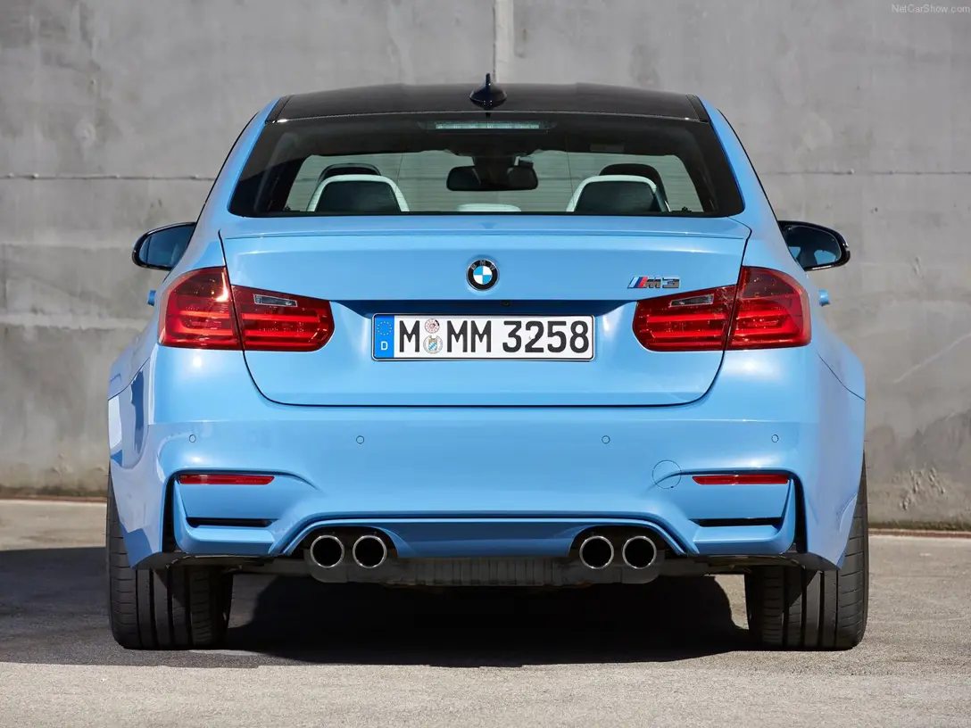 1588692-BMW-M3_Sedan 8.jpg