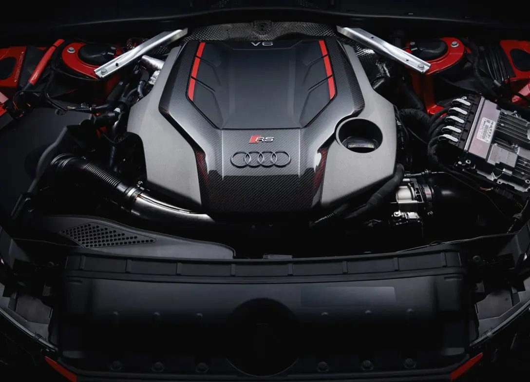 1698692-Audi-RS4_Avant-2024-09.jpg