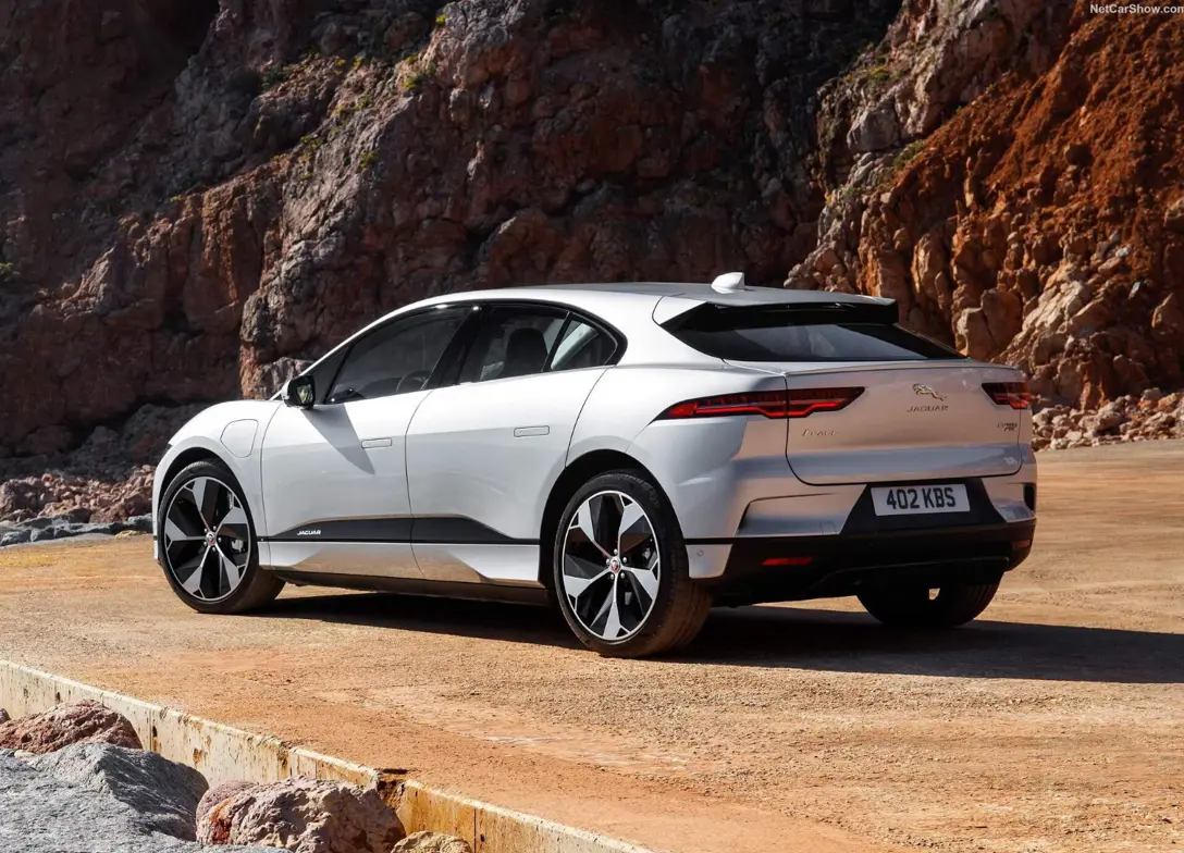 1701749-Jaguar-I-Pace-2024-03.jpg