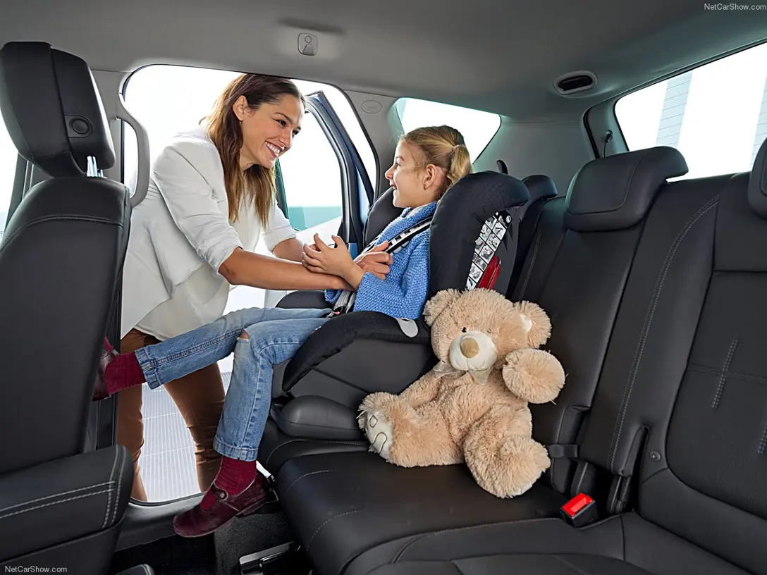 1589035-Opel-Meriva 5.jpg