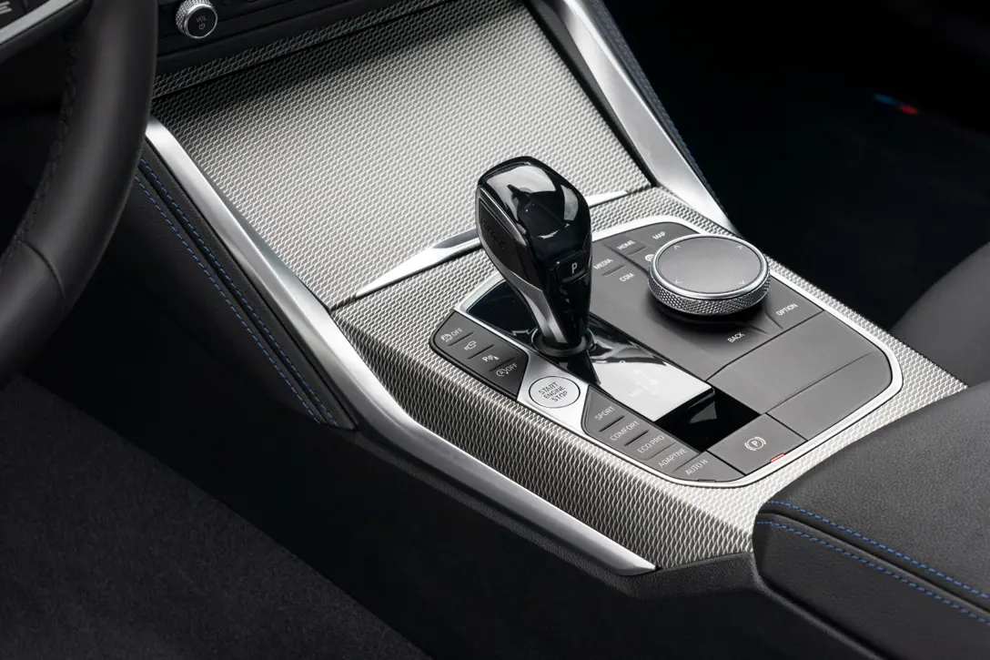 1700687-BMW-2-Series_220i-Coupe-2024-08.jpg