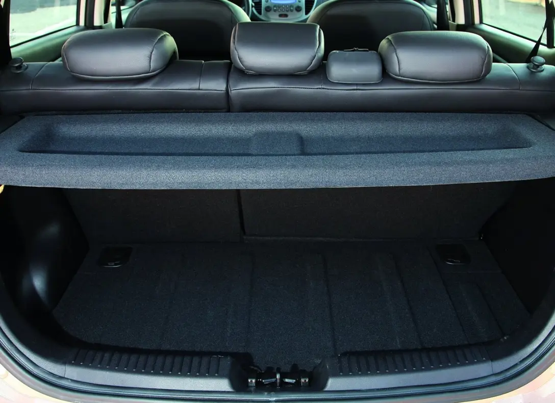 1653695-Hyundai-i10-2013-07.jpg