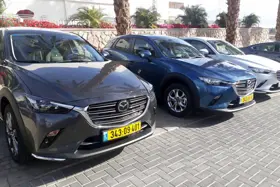 1637518-מאזדה 6 ו-בס-3 החדשים בישראל (2).jpg