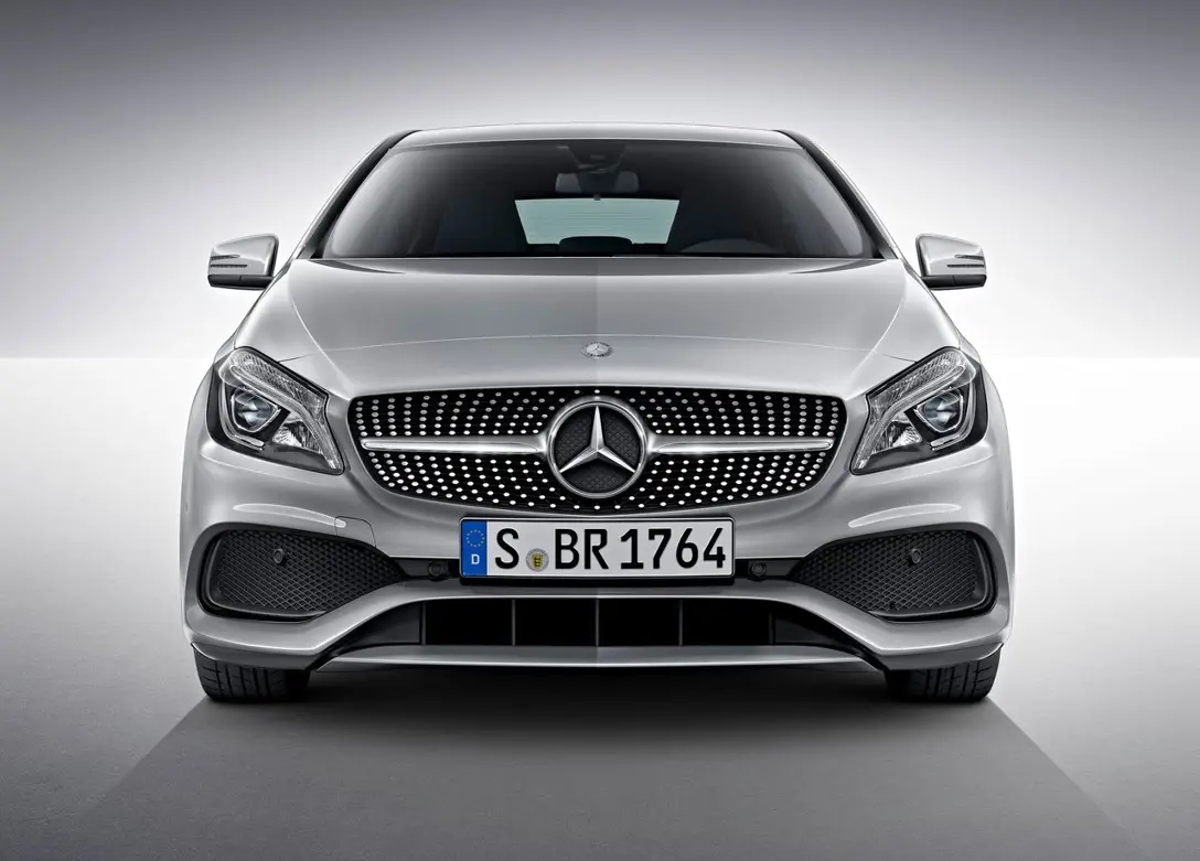 1647164-Mercedes A class 2017 (6).jpg