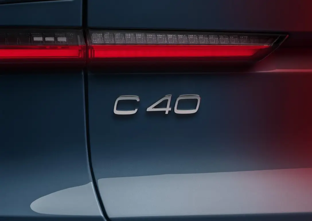 1680719-Volvo-C40-2023-10.jpg