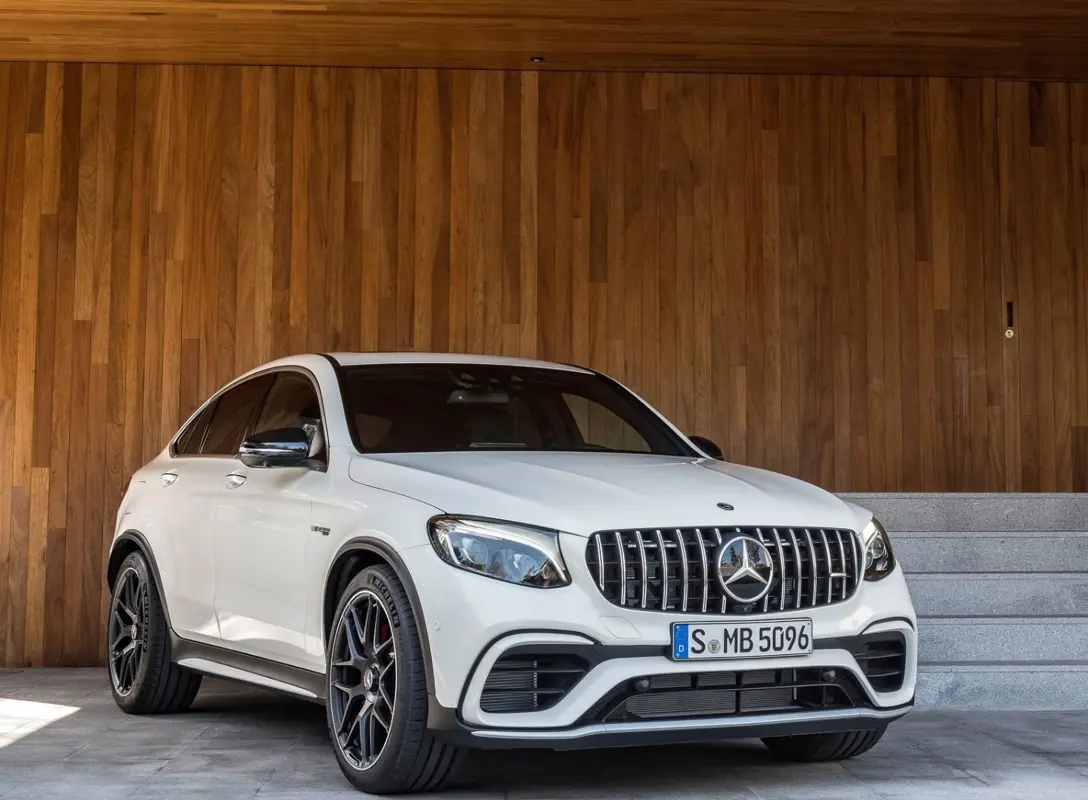 1608258-Mercedes-Benz-GLC63_S_AMG_Coupe-2018-01.jpg