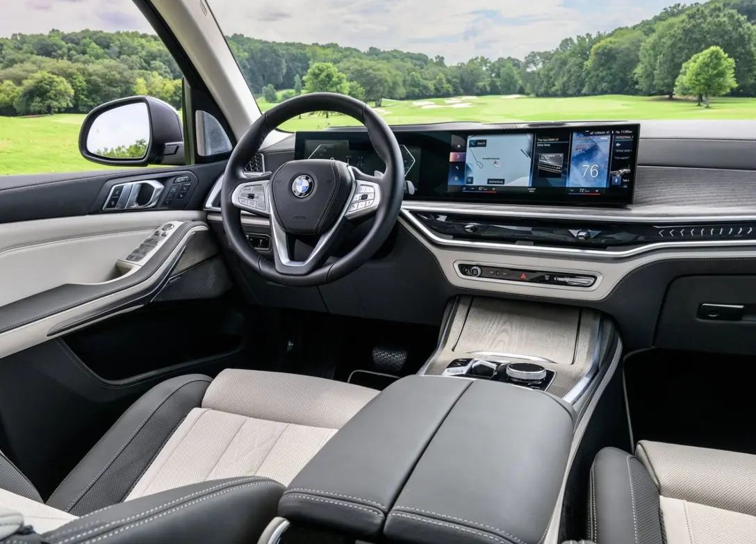 1700598-BMW-X7-2024-05.jpg