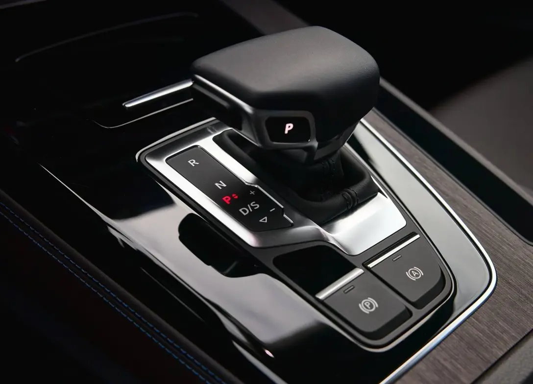 1700059-Audi-Q5_Sportback-2024-08.jpg