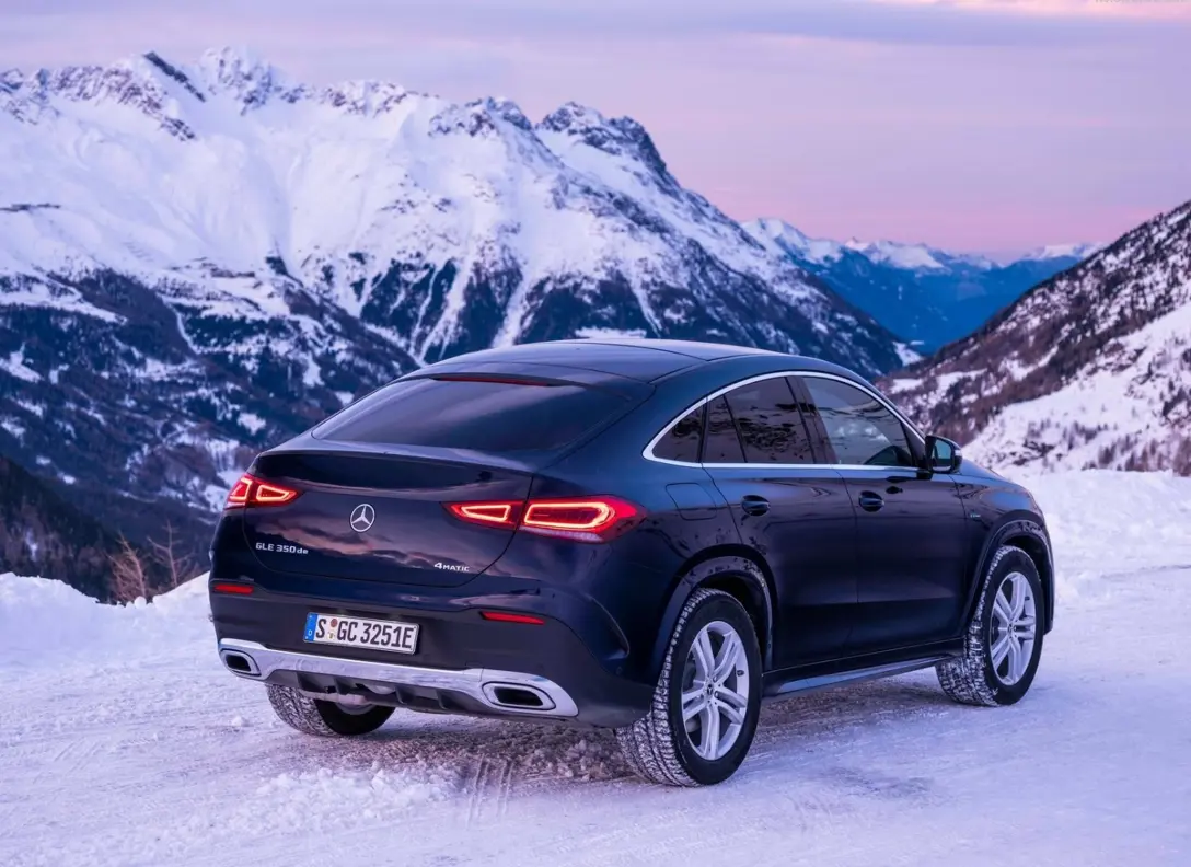 1656259-Mercedes-Benz-GLE_Coupe-2021-01.jpg