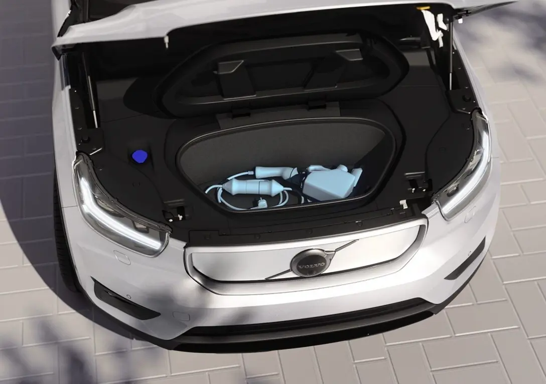 1680720-Volvo-C40-2023-11.jpg