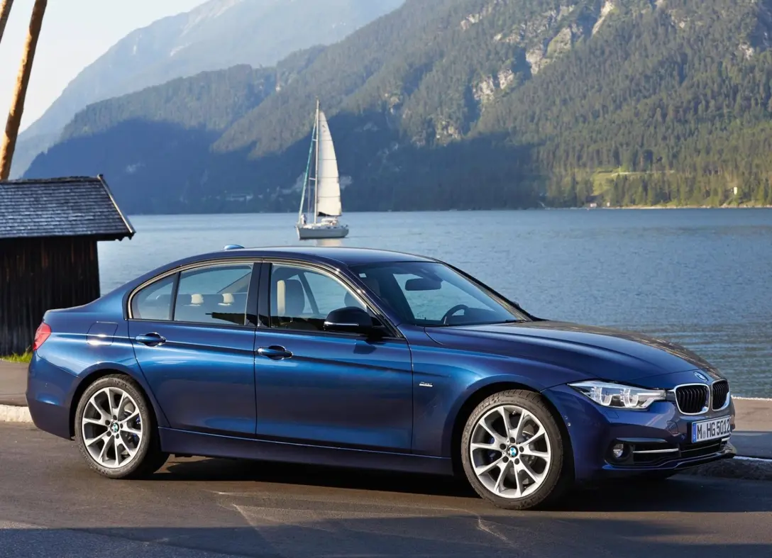 1643219-BMW-3-Series-2018-01.jpg