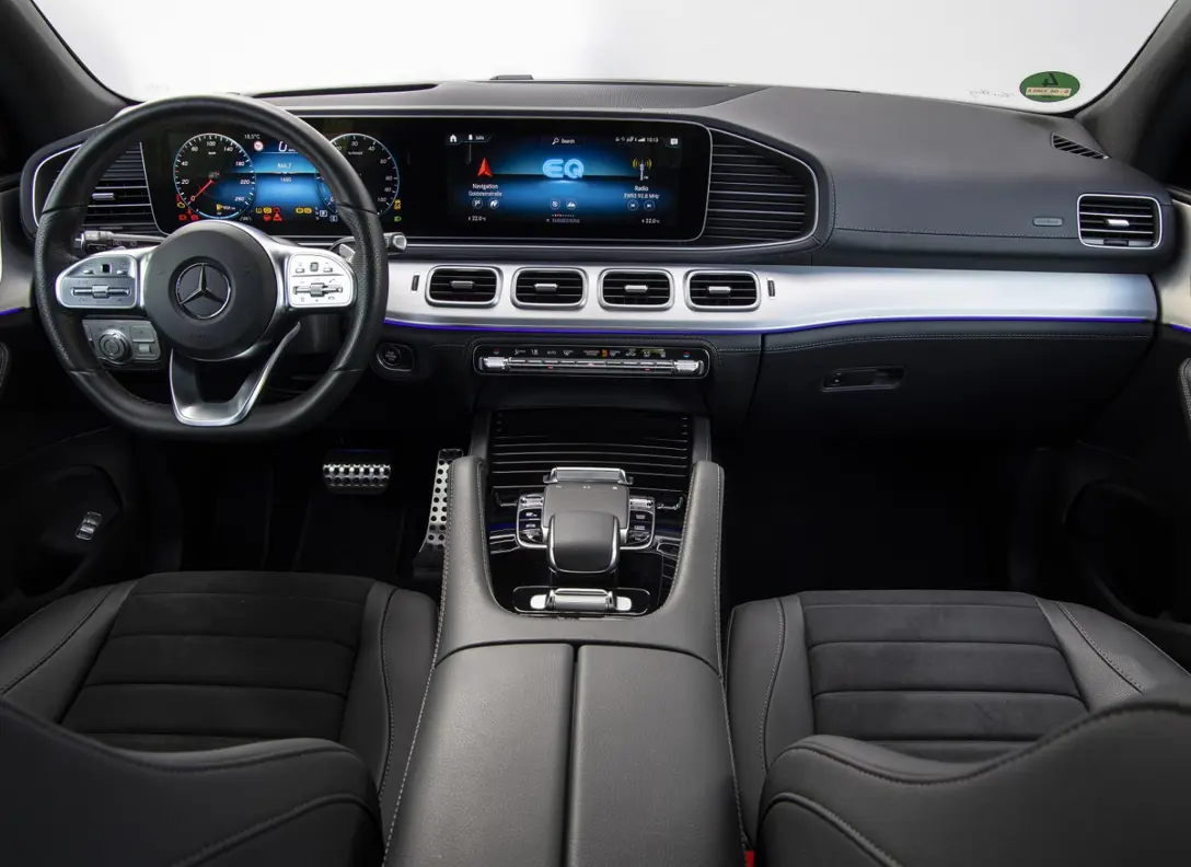 1655679-Mercedes-Benz-GLE-2020-09.jpg