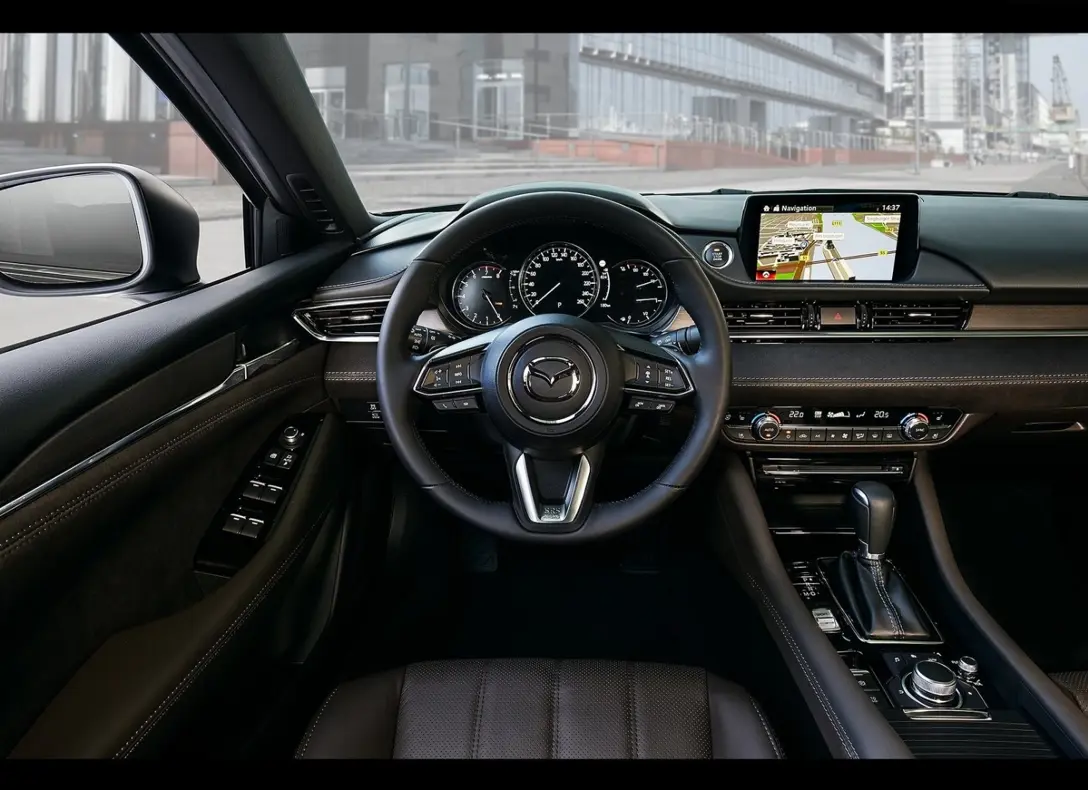 1656561-Mazda-6-2022-06.jpg