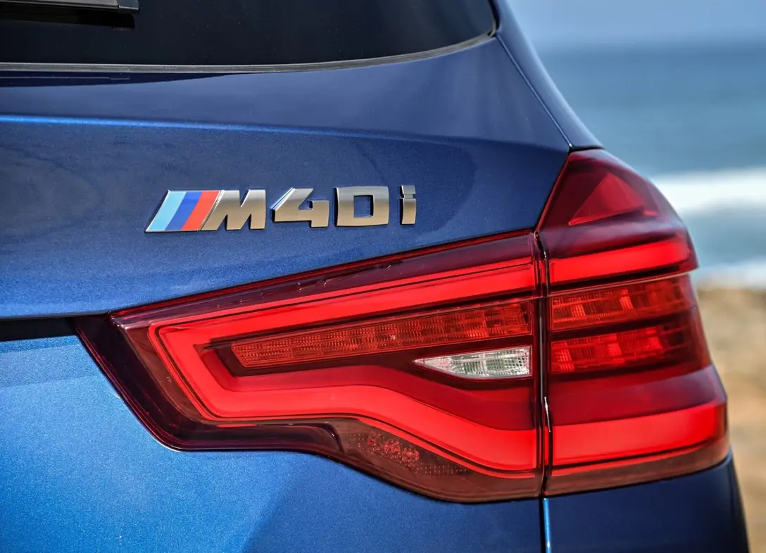 1677003-BMW-X3_M40i-2021-04.jpg