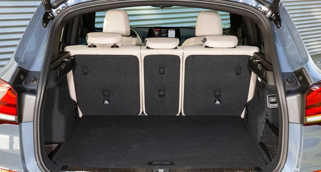 1656500-2021_bmw_x1_xdrive25e_41_1920x1080.jpg