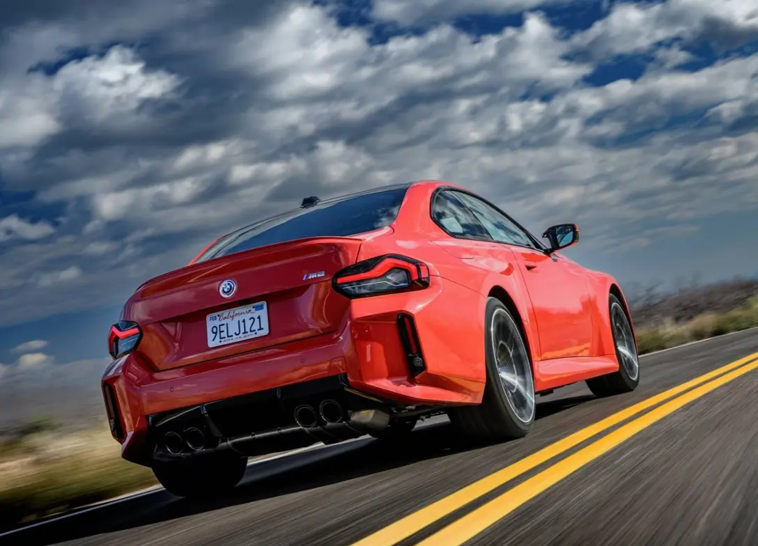 1698736-BMW-M2-2024-03.jpg