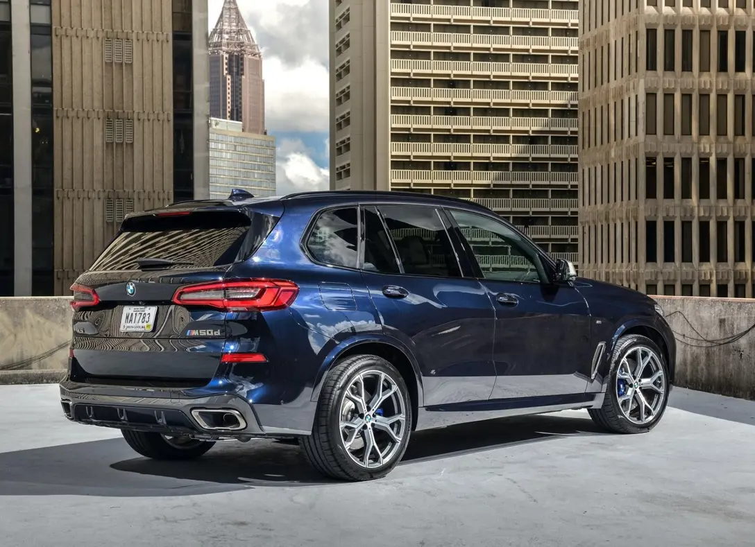 1643787-BMW-X5-2020-06.jpg