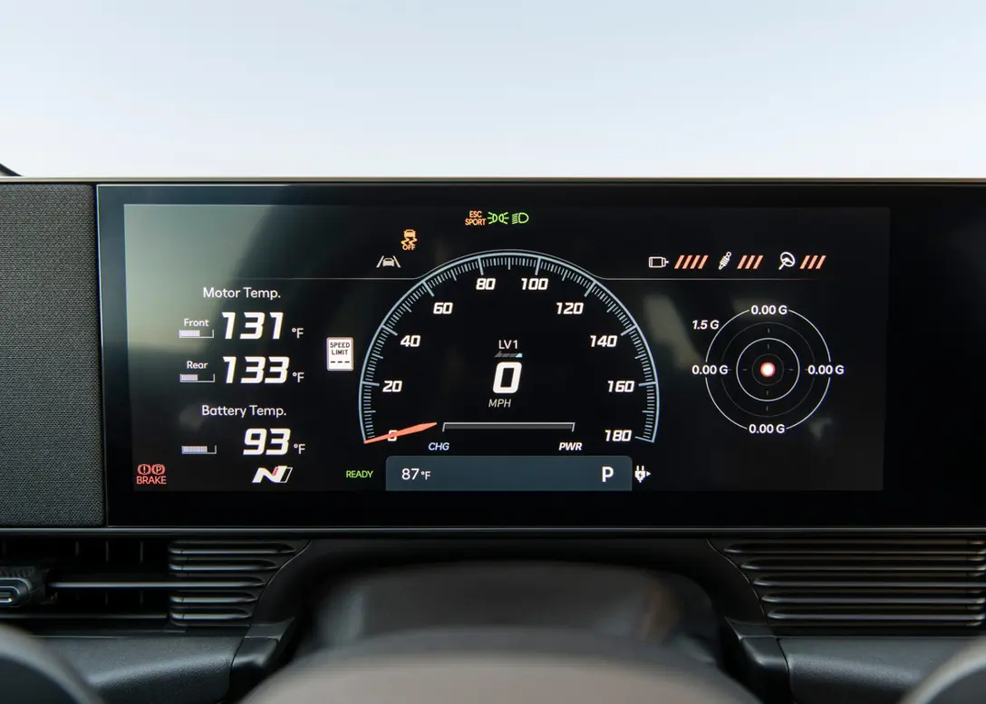 1701468-Hyundai-Ioniq_5N-2024-19-FL.jpg