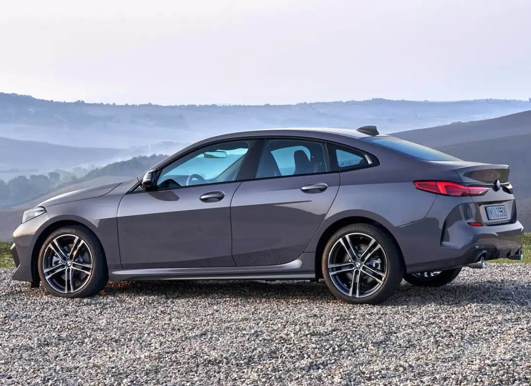 1633009-BMW-2-Series_Gran_Coupe_04.jpg