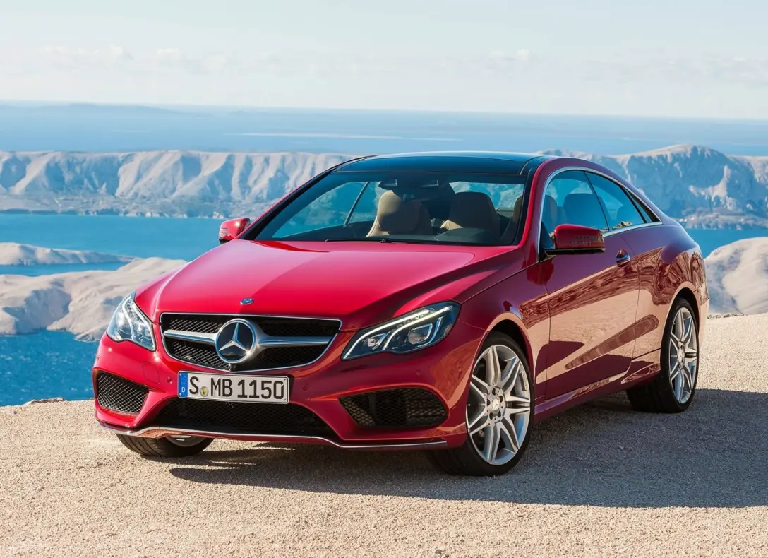 1605023-Mercedes-Benz-E-Class_Coupe-2009-2016-1.jpg