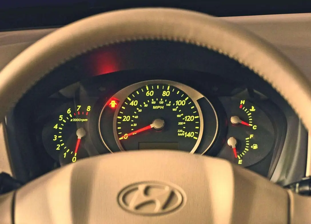 1686379-Hyundai-Tucson-2008-06.jpg