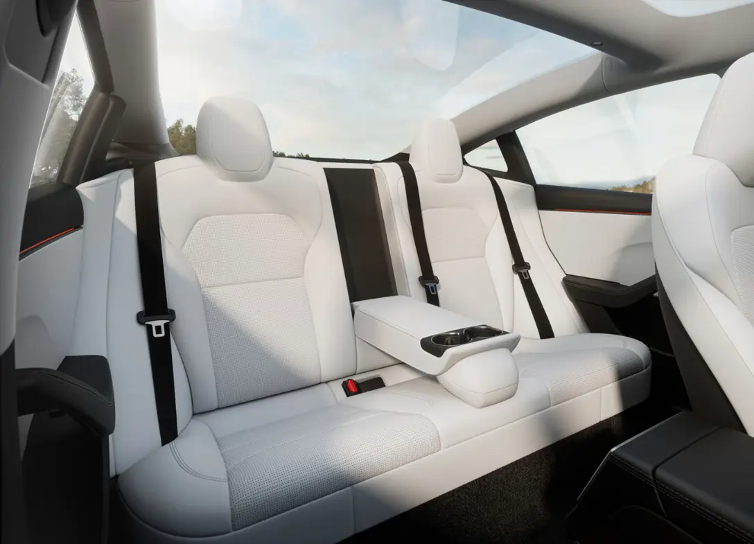 1692073-Tesla-Model_3-2024-10.jpg