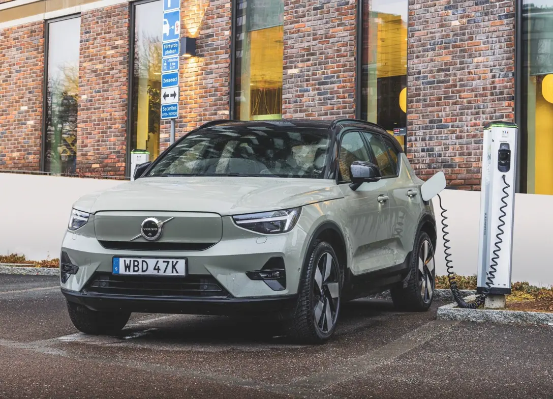 1693380-Volvo-XC40-Recharge-2024-15.jpg
