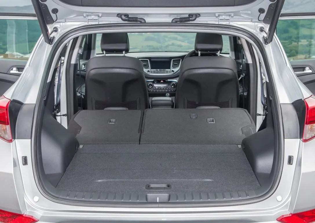 1635804-Hyundai-Tucson_EU-Version-2017-08.jpg