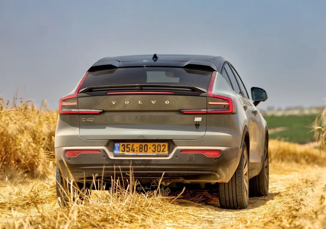 1680712-Volvo-C40-2023-03-TF.jpg