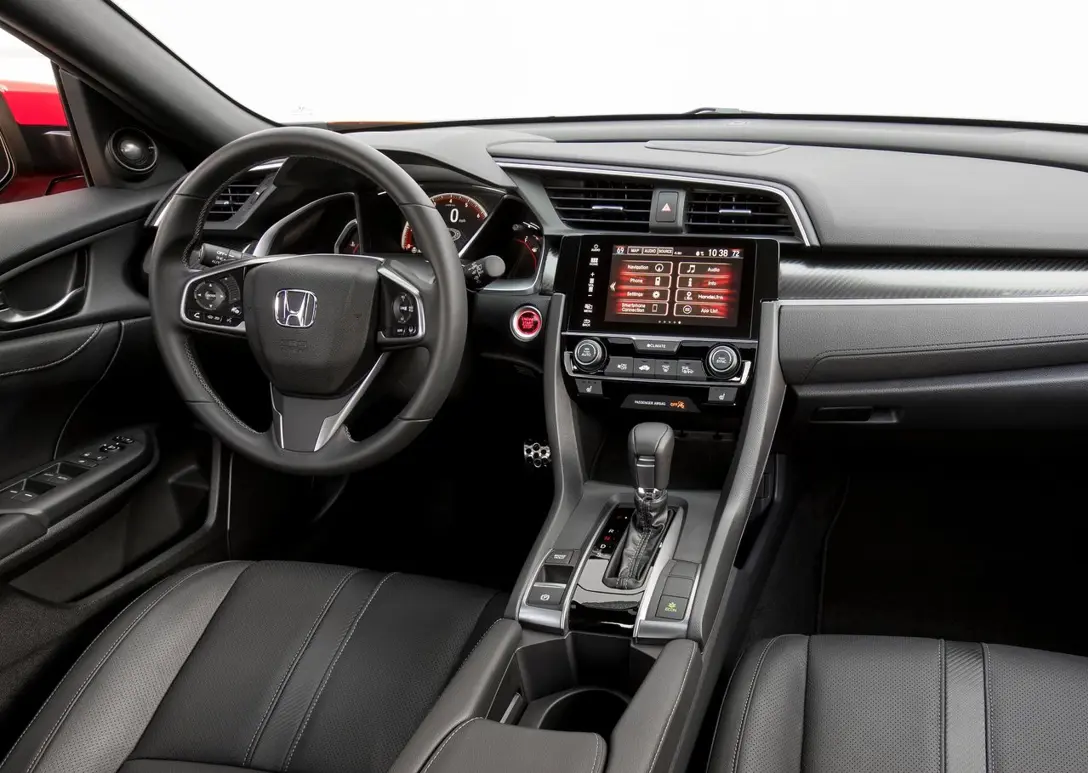 1600277-Honda-Civic_Hatchback 8.jpg