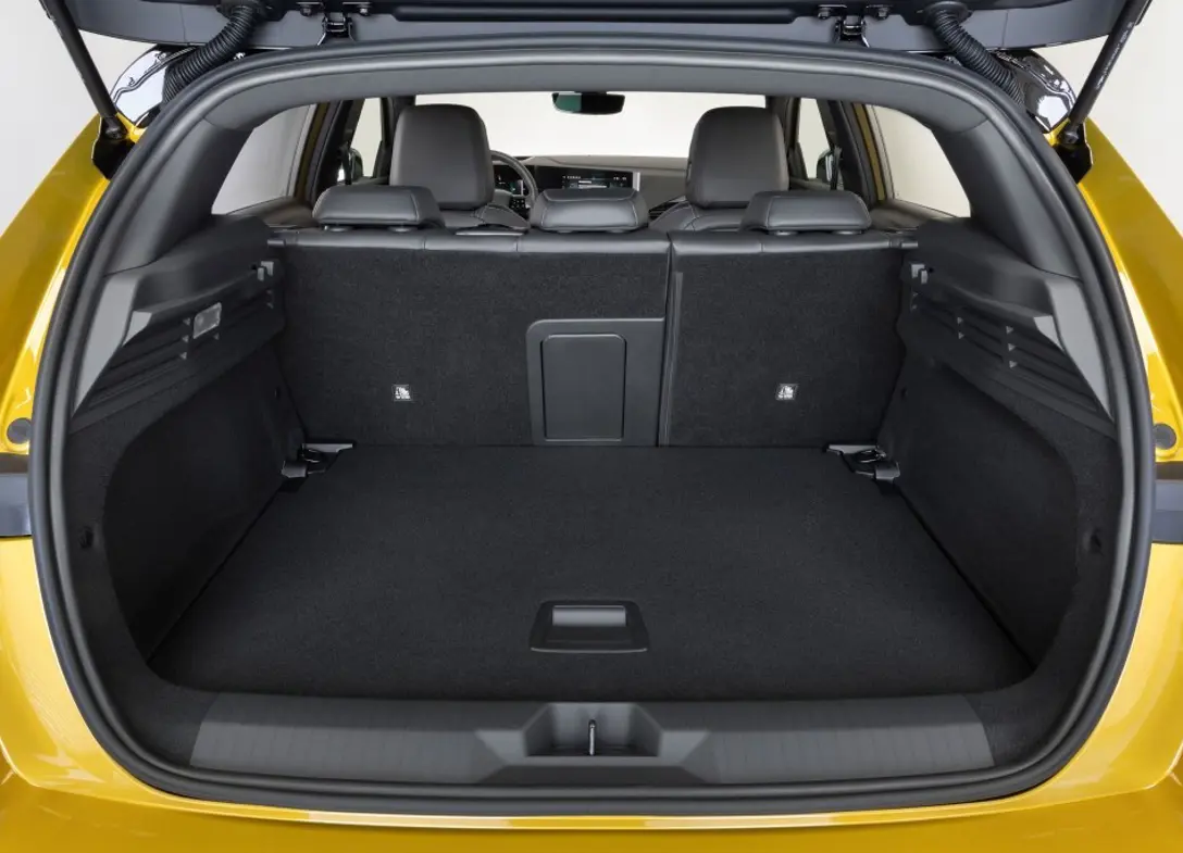1693661-Opel-Astra-2024-11.jpg